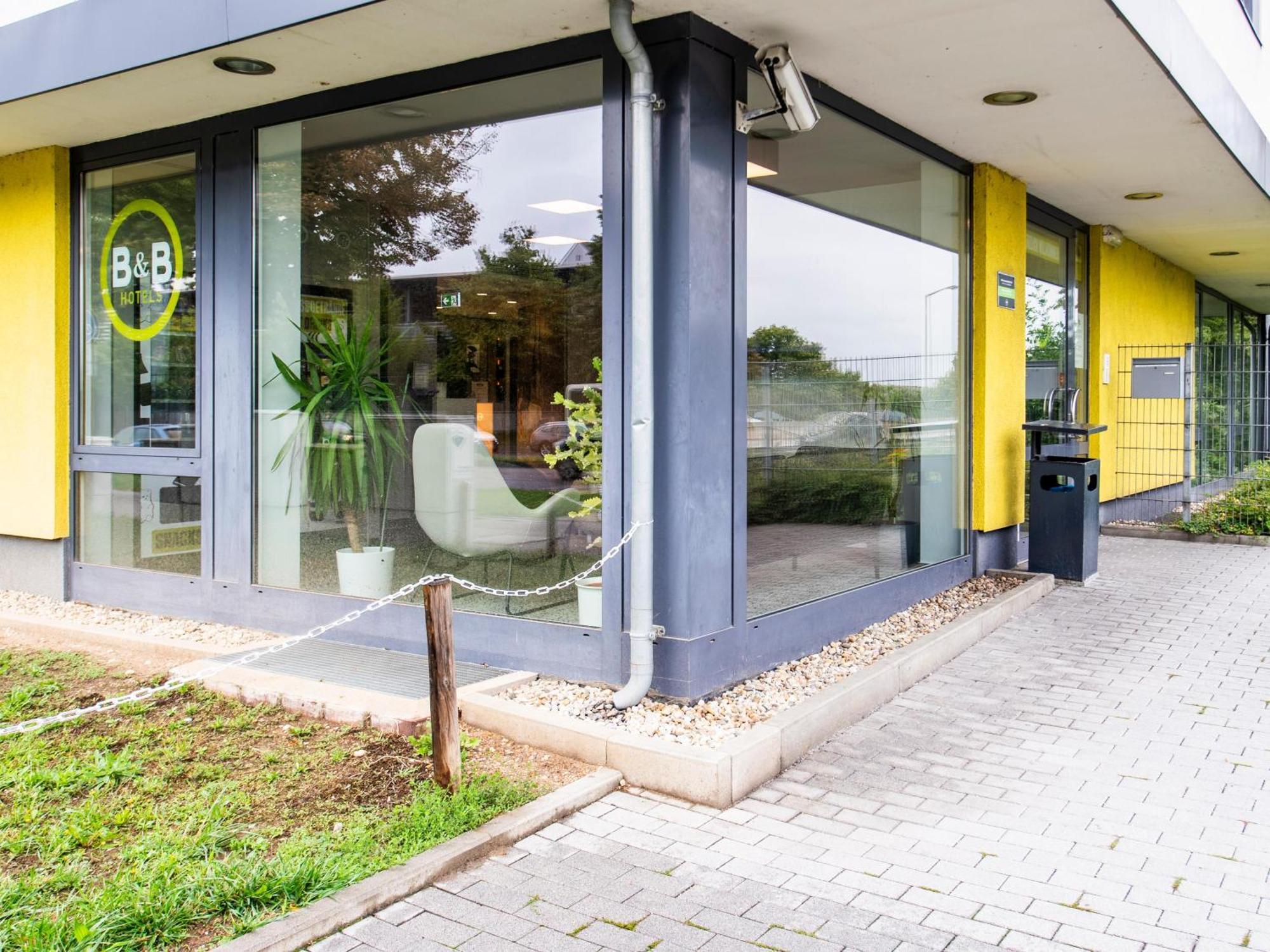 B&B Hotel Regensburg-City ภายนอก รูปภาพ